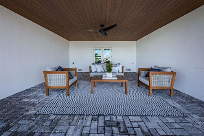 Image No.53-4 Bed Townhouse for sale