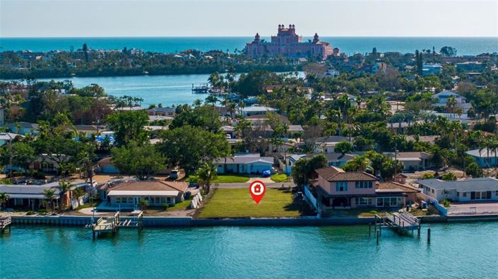 Image No.3-4 Bed Property for sale