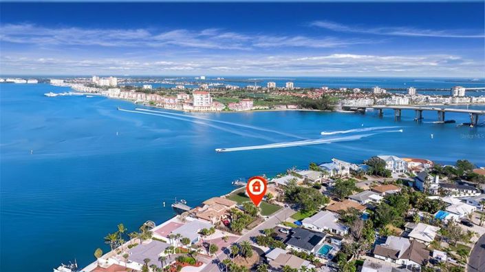 Image No.5-4 Bed Property for sale