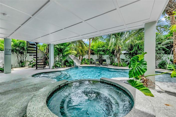 Image No.35-Propriété de 6 chambres à vendre à Sarasota