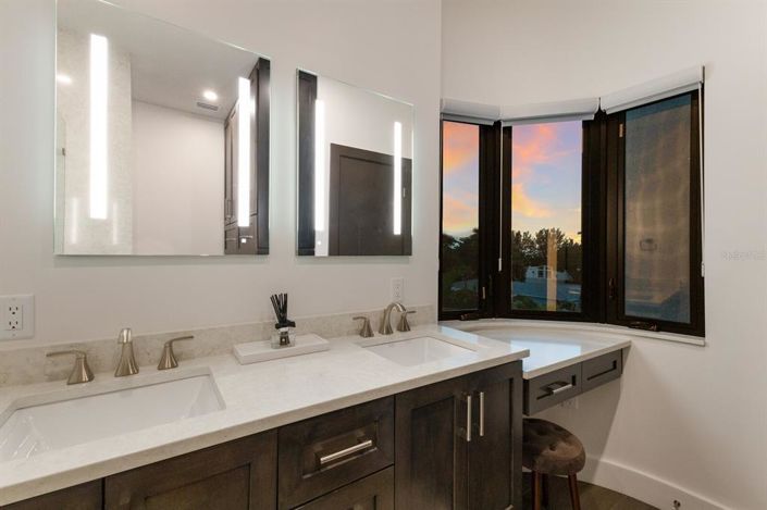 Image No.20-Propriété de 5 chambres à vendre à Holmes Beach