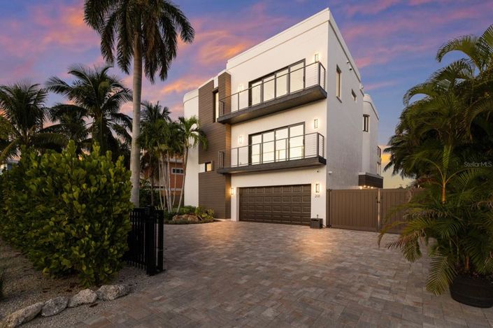 Image No.3-Propriété de 5 chambres à vendre à Holmes Beach