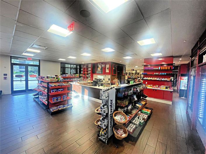 Image No.33-Propriété de 2 chambres à vendre à Winter Garden