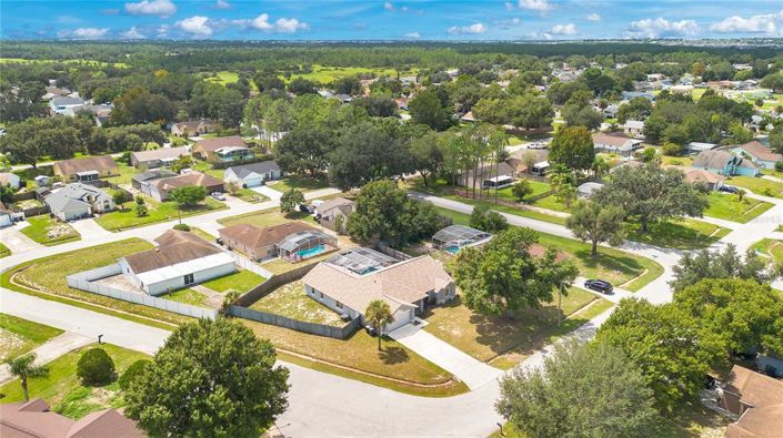 Image No.23-Propriété de 4 chambres à vendre à Davenport