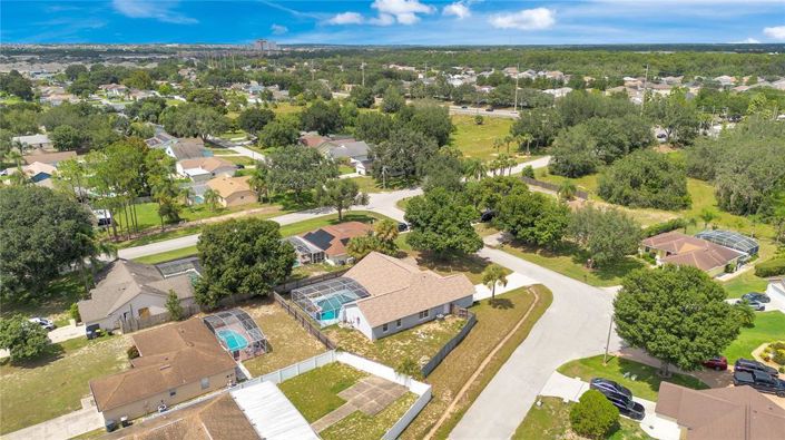 Image No.25-Propriété de 4 chambres à vendre à Davenport