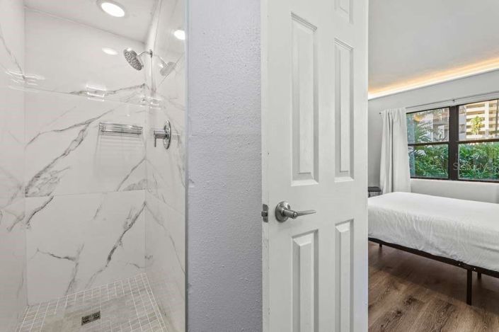 Image No.16-Propriété de 2 chambres à vendre à Orlando