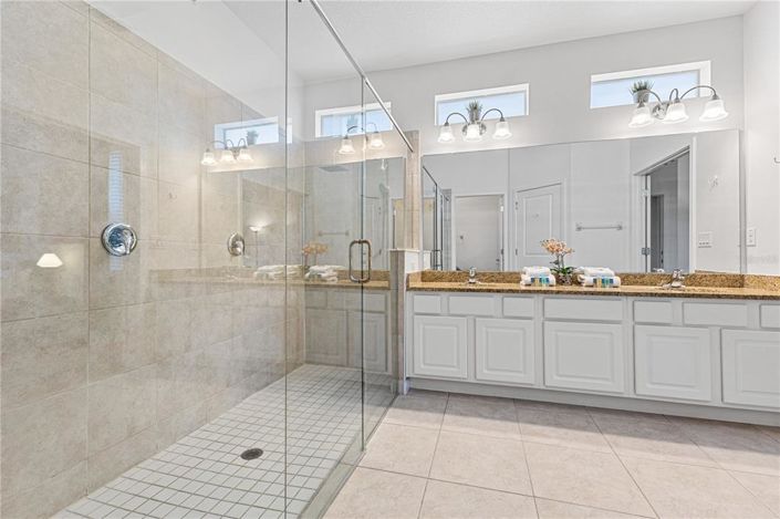 Image No.17-Propriété de 6 chambres à vendre à Kissimmee