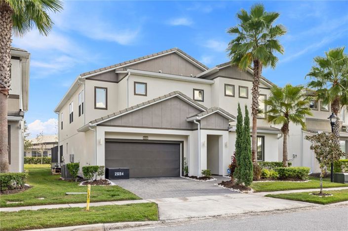 Image No.2-Propriété de 6 chambres à vendre à Kissimmee