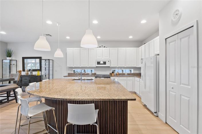 Image No.9-Propriété de 6 chambres à vendre à Kissimmee