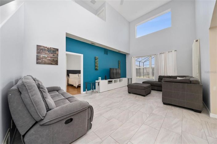 Image No.5-Propriété de 5 chambres à vendre à Kissimmee