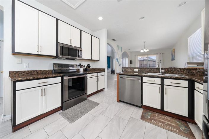 Image No.8-Propriété de 5 chambres à vendre à Kissimmee