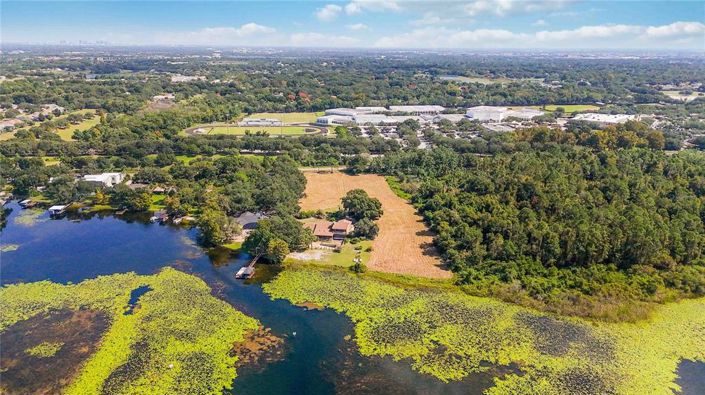 Image No.10-5 Bed Property for sale