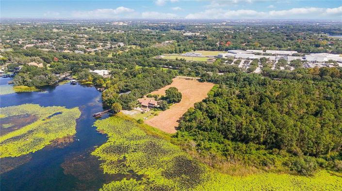 Image No.9-5 Bed Property for sale