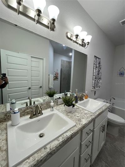 Image No.28-Propriété de 5 chambres à vendre à Davenport