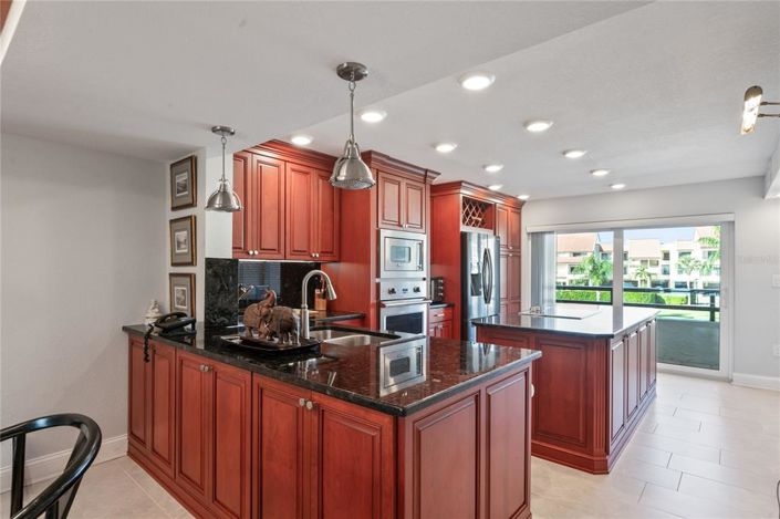 Image No.17-3 Bed Property for sale