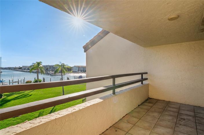 Image No.37-3 Bed Property for sale