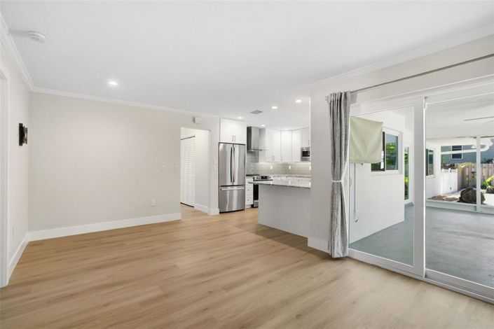 Image No.31-4 Bed Property for sale