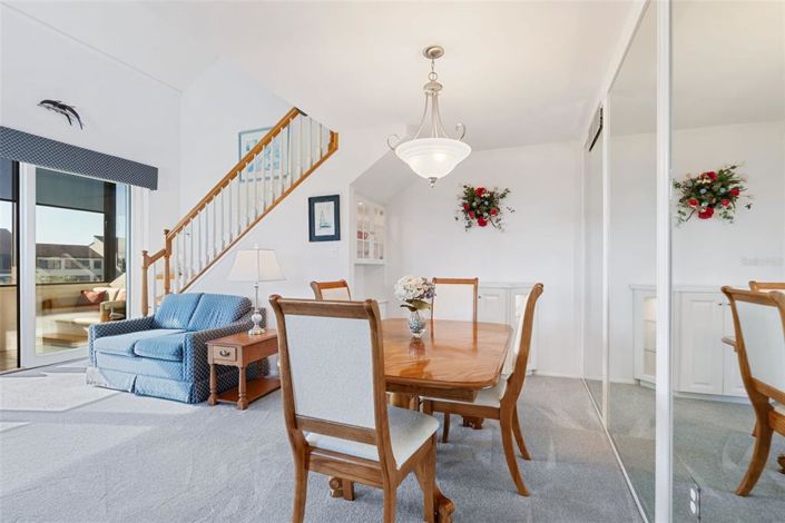 Image No.8-Propriété de 2 chambres à vendre à Sarasota