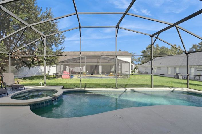 Image No.25-Propriété de 5 chambres à vendre à Clermont