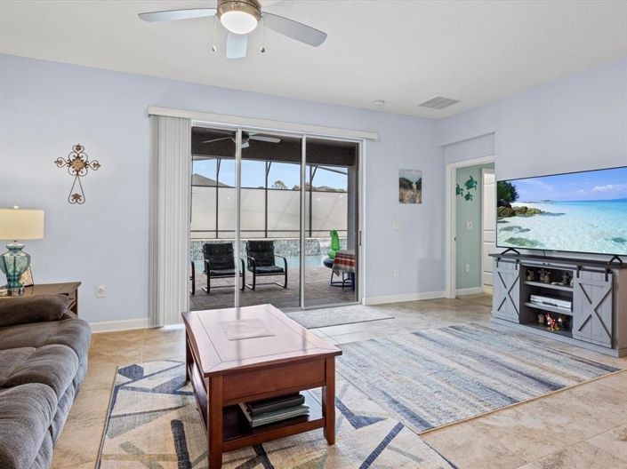 Image No.11-4 Bed Property for sale