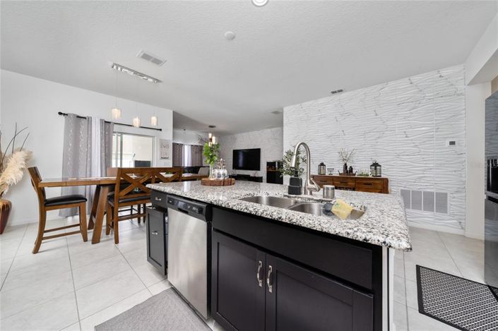 Image No.16-Propriété de 4 chambres à vendre à Haines City