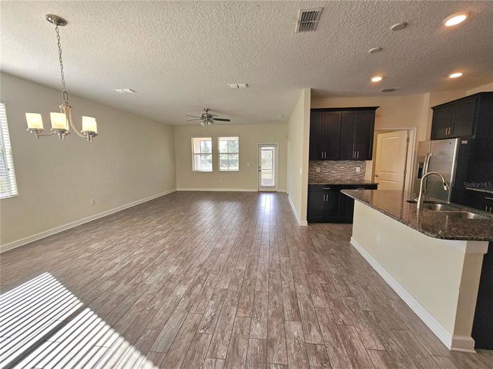 Image No.17-Propriété de 4 chambres à vendre à Kissimmee