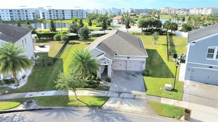 Image No.4-Propriété de 4 chambres à vendre à Kissimmee