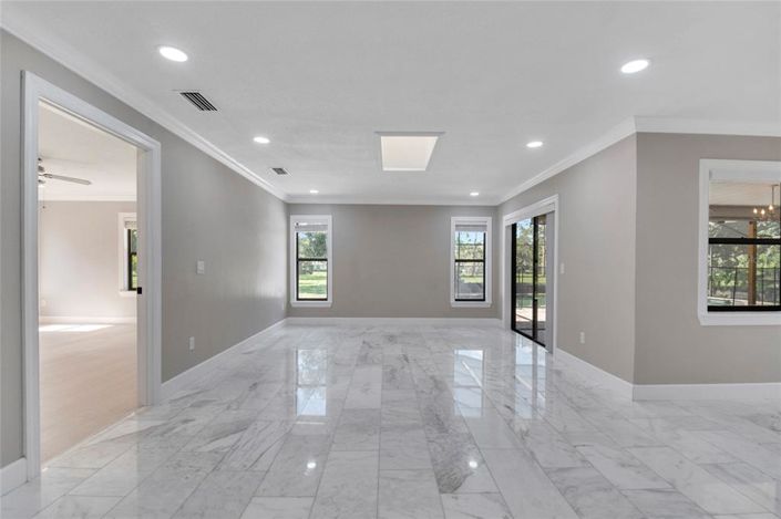 Image No.32-4 Bed Property for sale