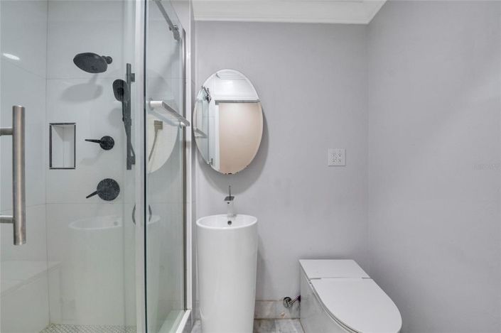 Image No.37-4 Bed Property for sale