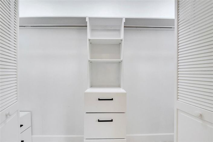 Image No.42-4 Bed Property for sale