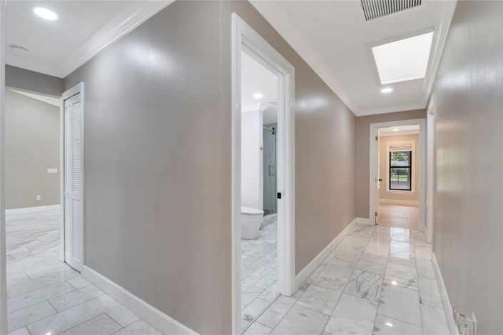 Image No.43-4 Bed Property for sale