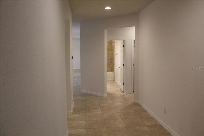 Image No.3-Propriété de 4 chambres à vendre à Clermont