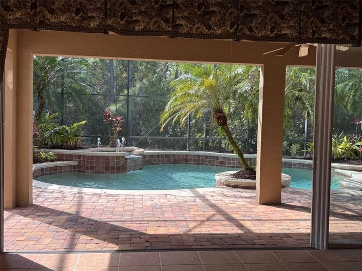 Image No.12-Propriété de 5 chambres à vendre à Orlando