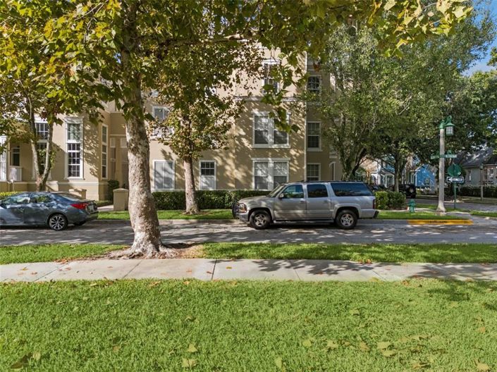 Image No.4-Propriété de 2 chambres à vendre à Celebration