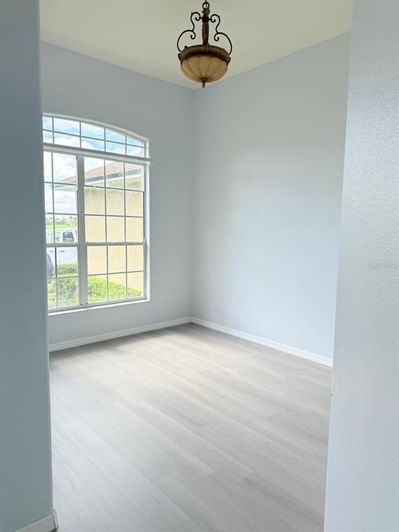 Image No.9-Propriété de 3 chambres à vendre à Kissimmee