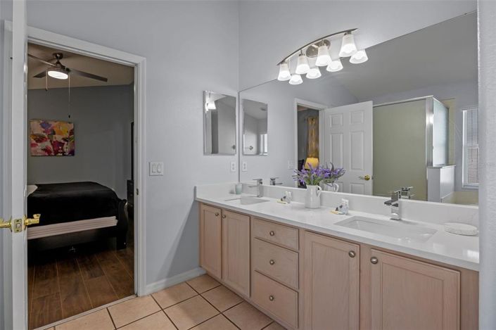 Image No.20-Propriété de 5 chambres à vendre à Kissimmee