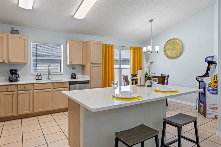 Image No.5-Propriété de 5 chambres à vendre à Kissimmee