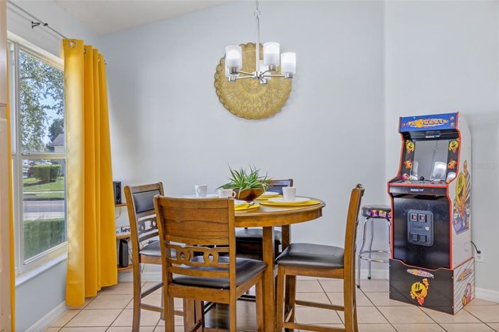 Image No.8-Propriété de 5 chambres à vendre à Kissimmee