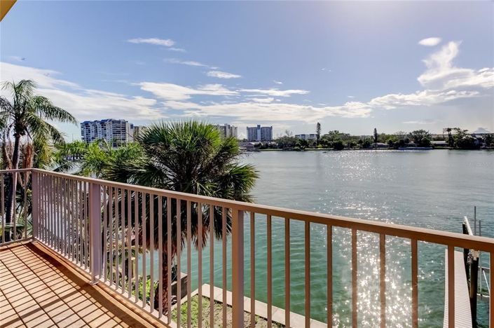 Image No.24-Maison de ville de 2 chambres à vendre à Treasure Island