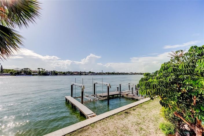 Image No.42-Maison de ville de 2 chambres à vendre à Treasure Island