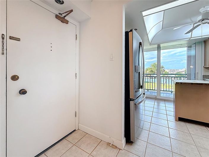 Image No.16-Propriété de 3 chambres à vendre à Treasure Island