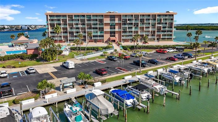 Image No.4-Propriété de 3 chambres à vendre à Treasure Island