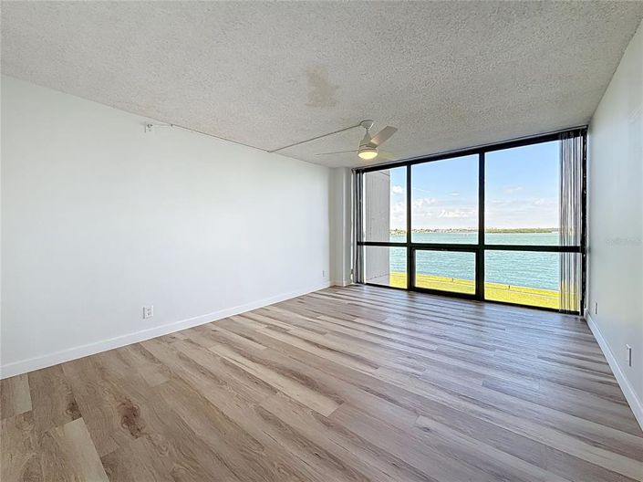 Image No.55-Propriété de 3 chambres à vendre à Treasure Island