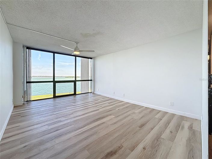 Image No.56-Propriété de 3 chambres à vendre à Treasure Island