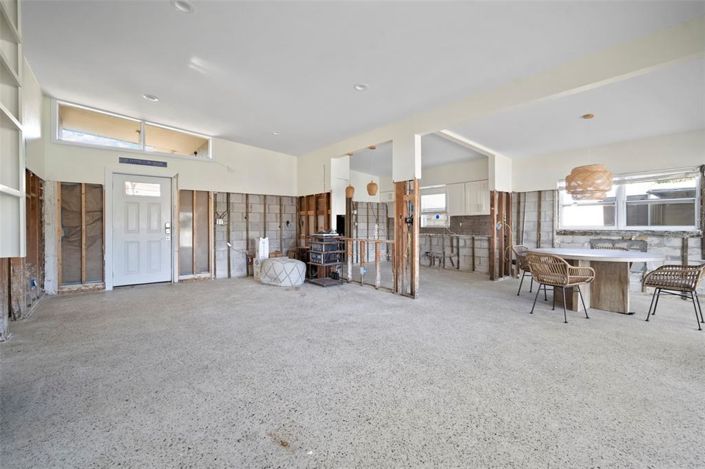 Image No.20-Propriété de 3 chambres à vendre à Treasure Island