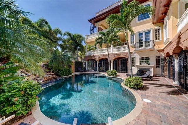 Image No.21-Propriété de 5 chambres à vendre à Floride