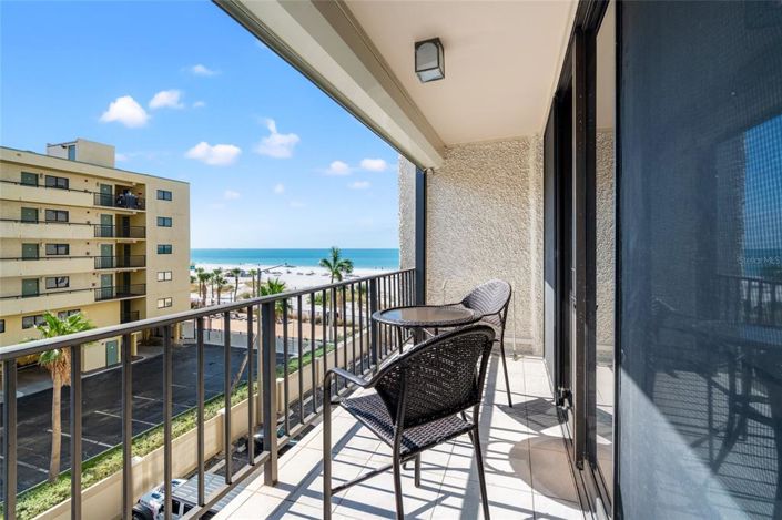 Image No.33-2 Bed Property for sale