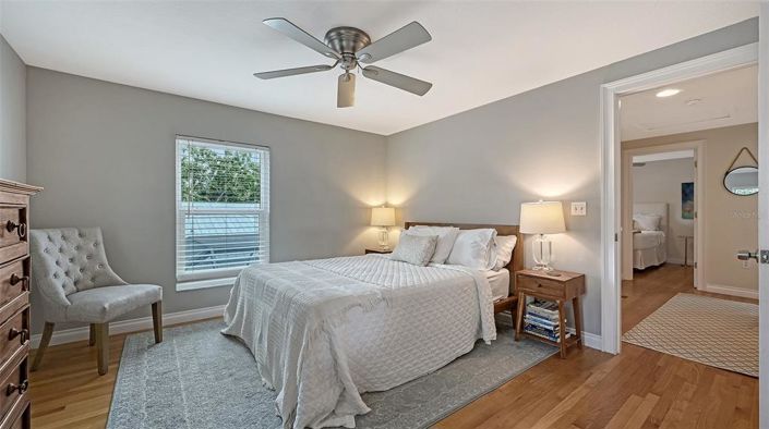 Image No.18-Propriété de 4 chambres à vendre à Sarasota