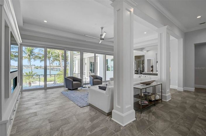 Image No.8-Propriété de 5 chambres à vendre à Sarasota