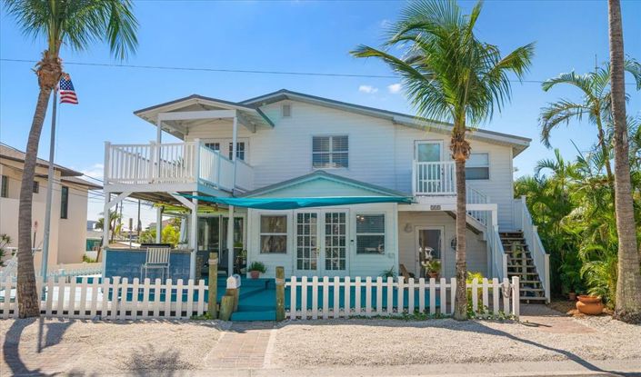 Image No.2-Propriété de 3 chambres à vendre à Treasure Island